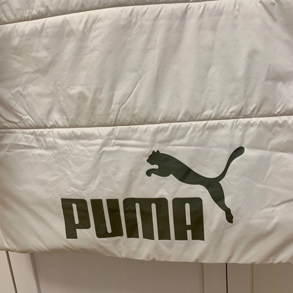 PUMA Women’s M ESS Padded Puffer Jacket Coat NWT M - Picture 7 of 7